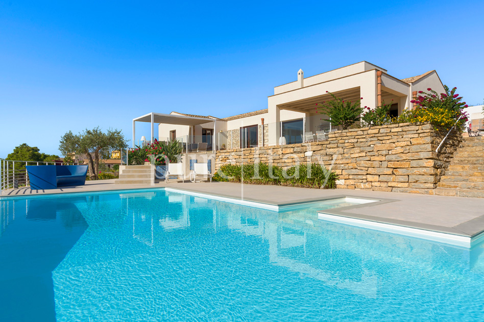 Luxury sicilian villas for all seasons, west coast | Pure Italy - 21